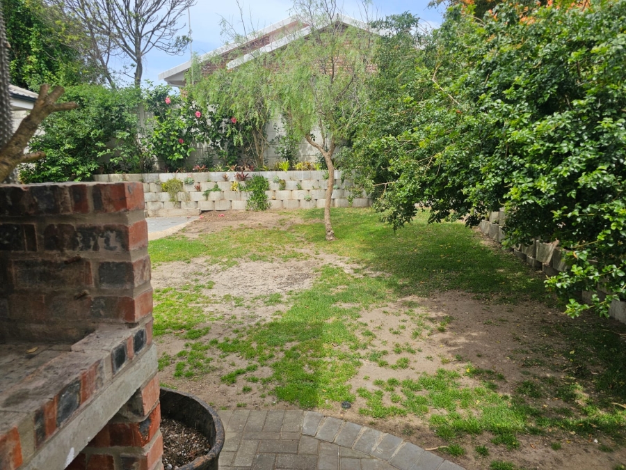 3 Bedroom Property for Sale in Reebok Western Cape